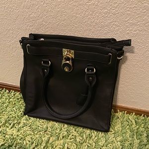 Black Purse